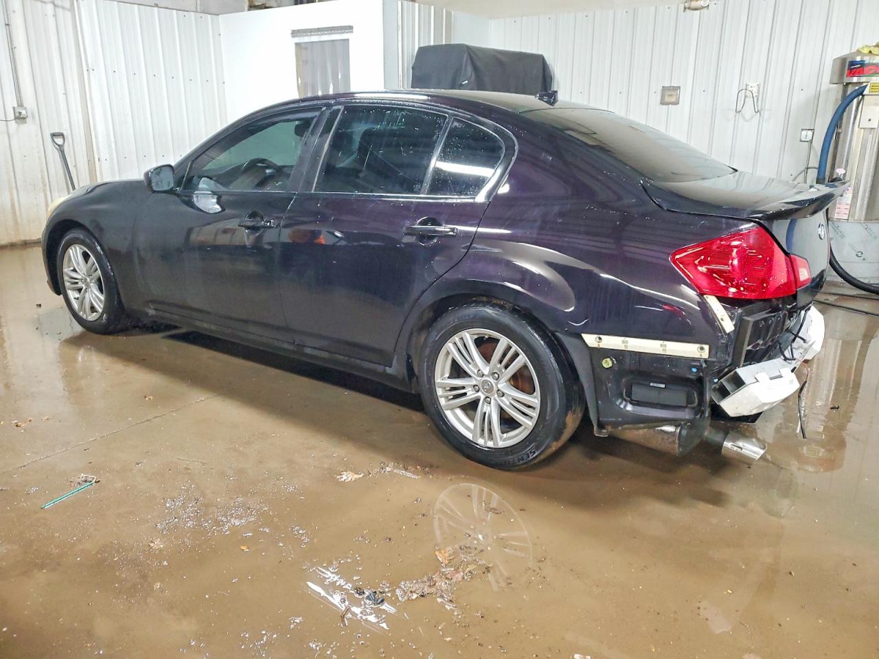 2012 INFINITI G37 BASE photo 2