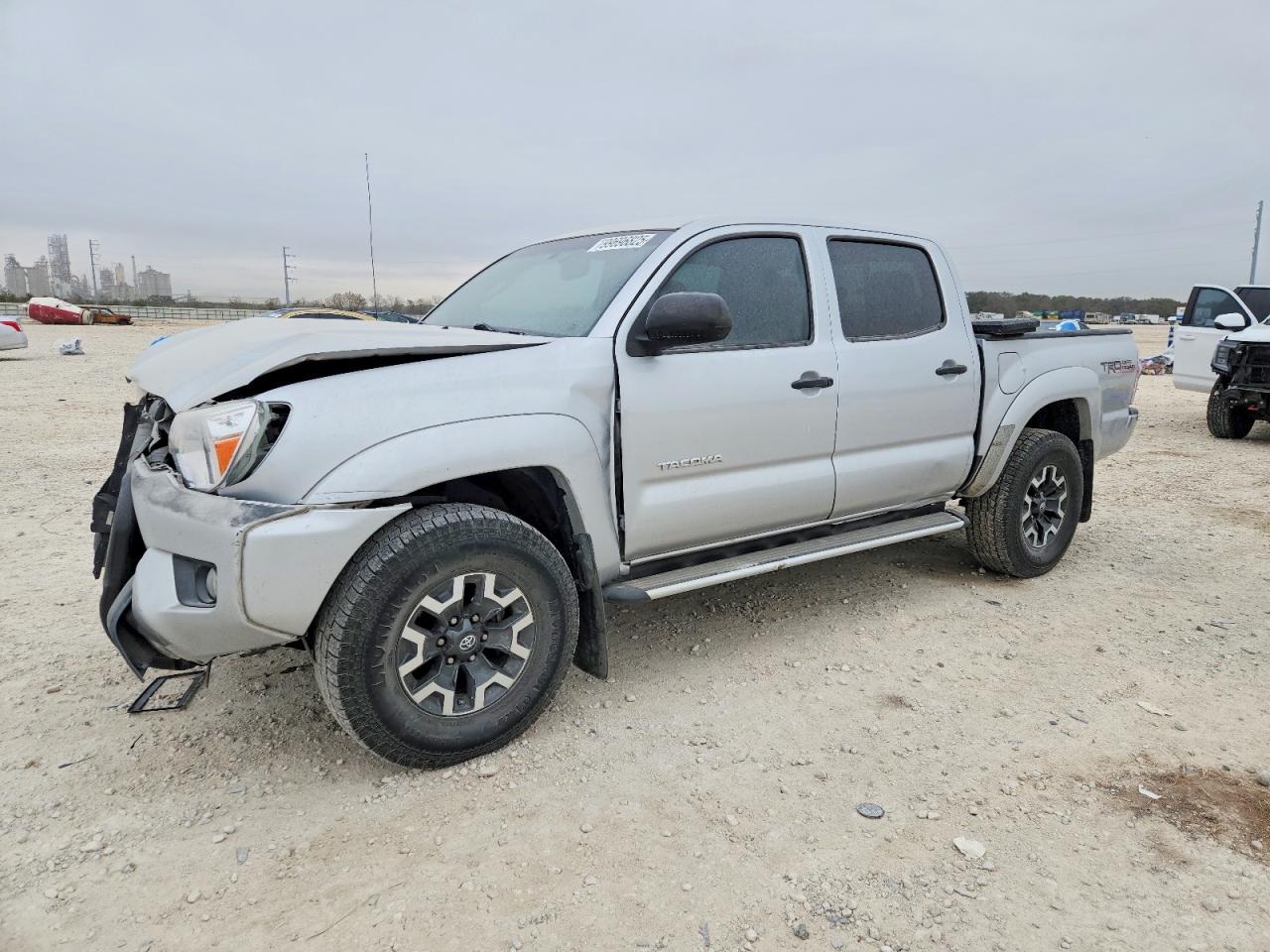 2012 TOYOTA TACOMA