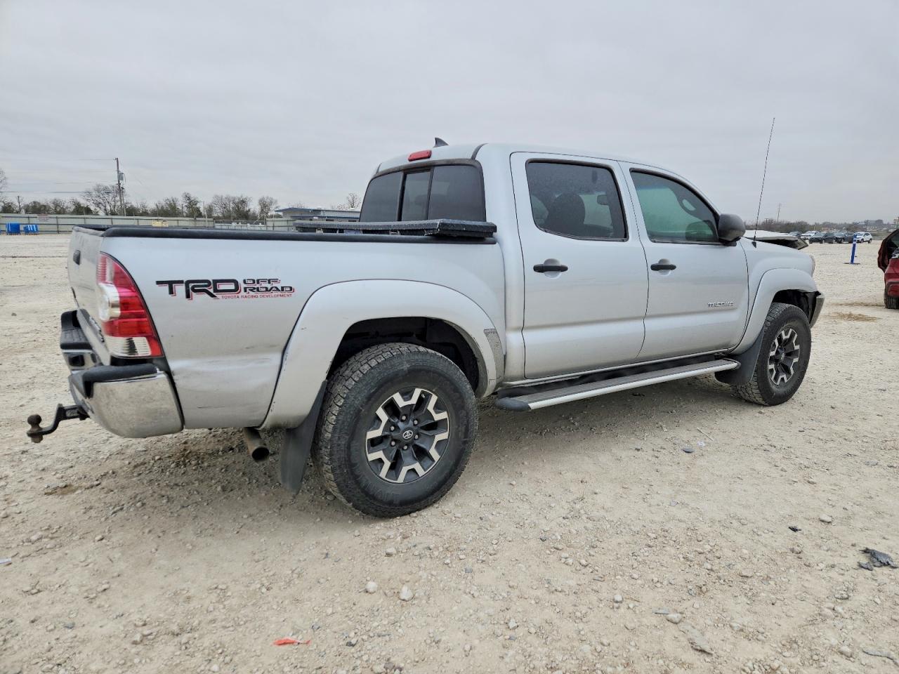 2012 TOYOTA TACOMA DOUBLE CAB PRERUNNER photo 3
