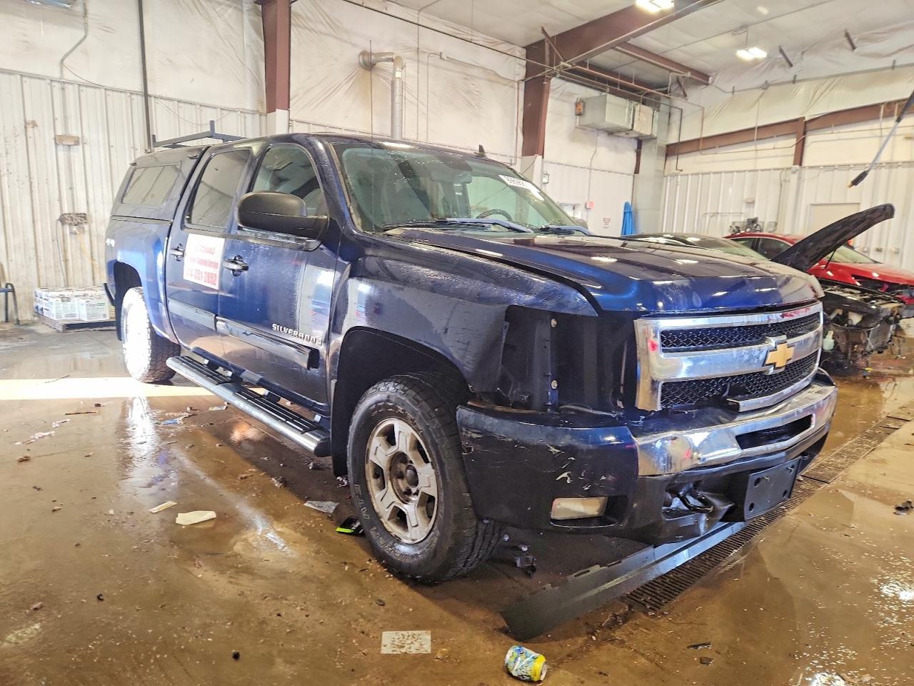 2009 CHEVROLET SILVERADO K1500 LT photo 4