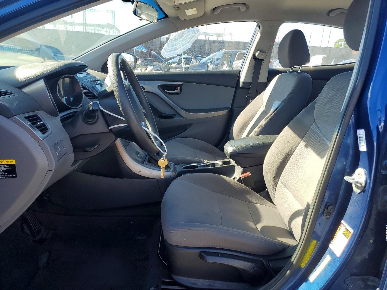 2016 HYUNDAI ELANTRA SE photo 7