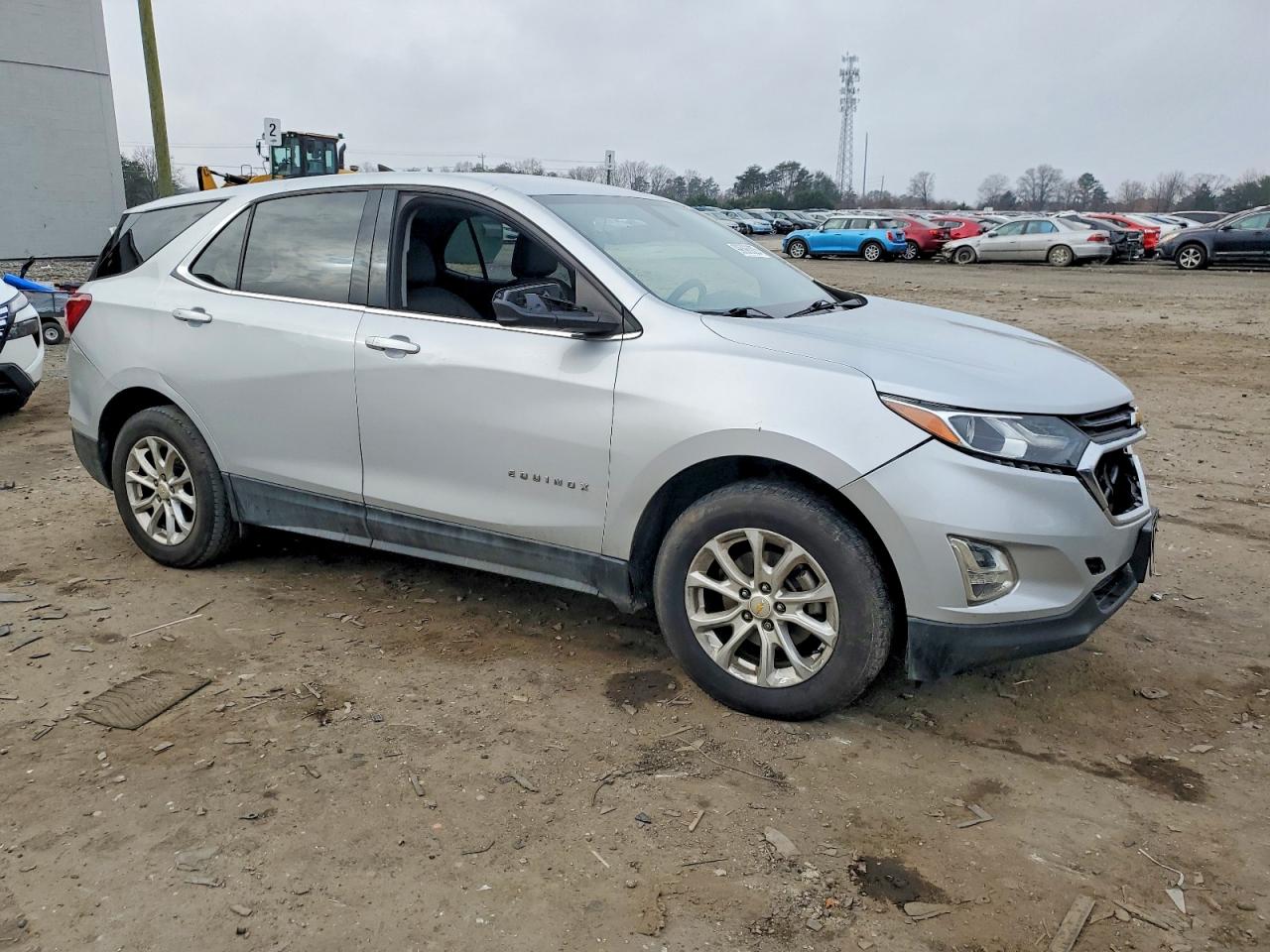 2018 CHEVROLET EQUINOX LT photo 4