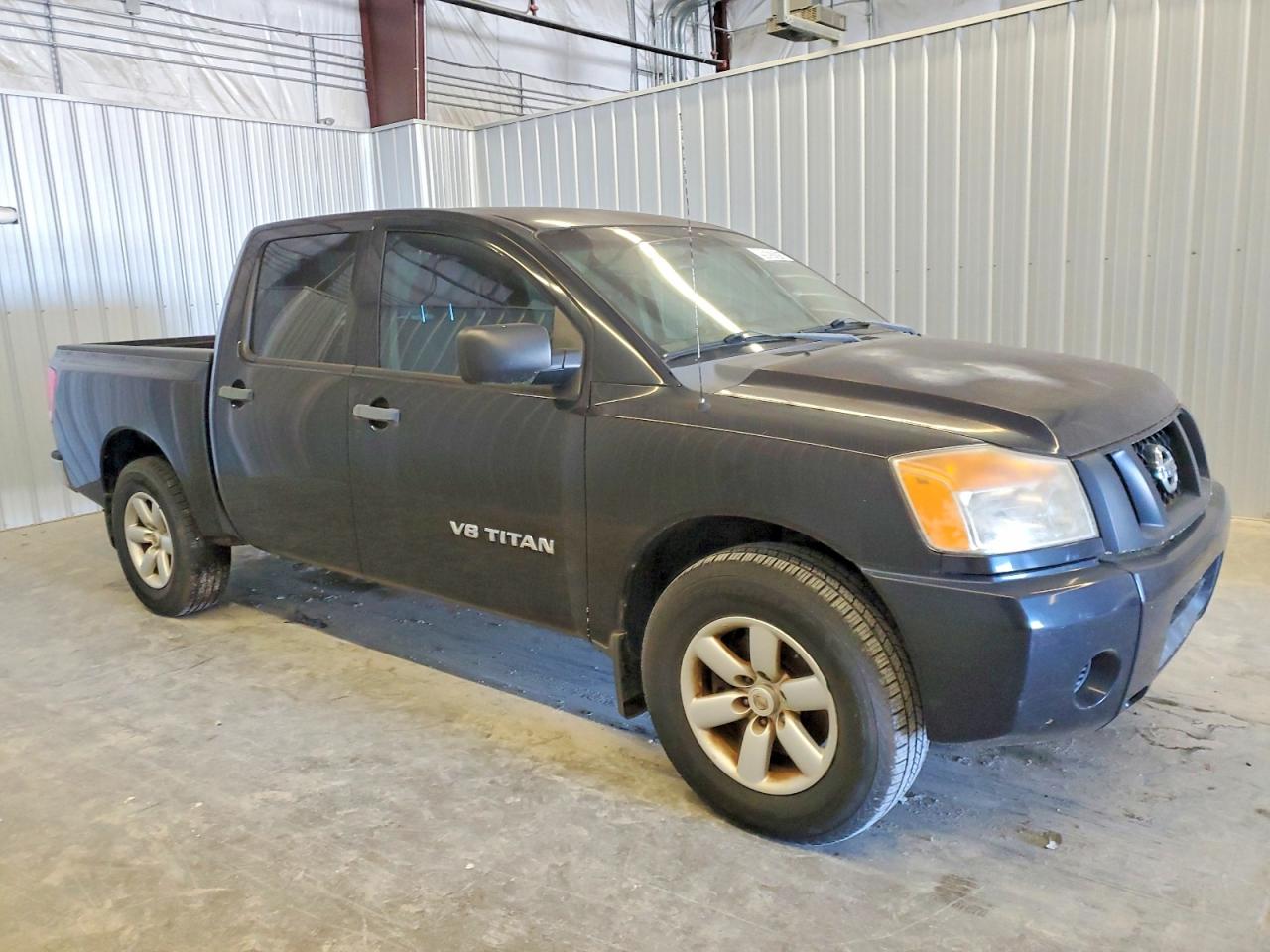 2012 NISSAN TITAN S photo 4
