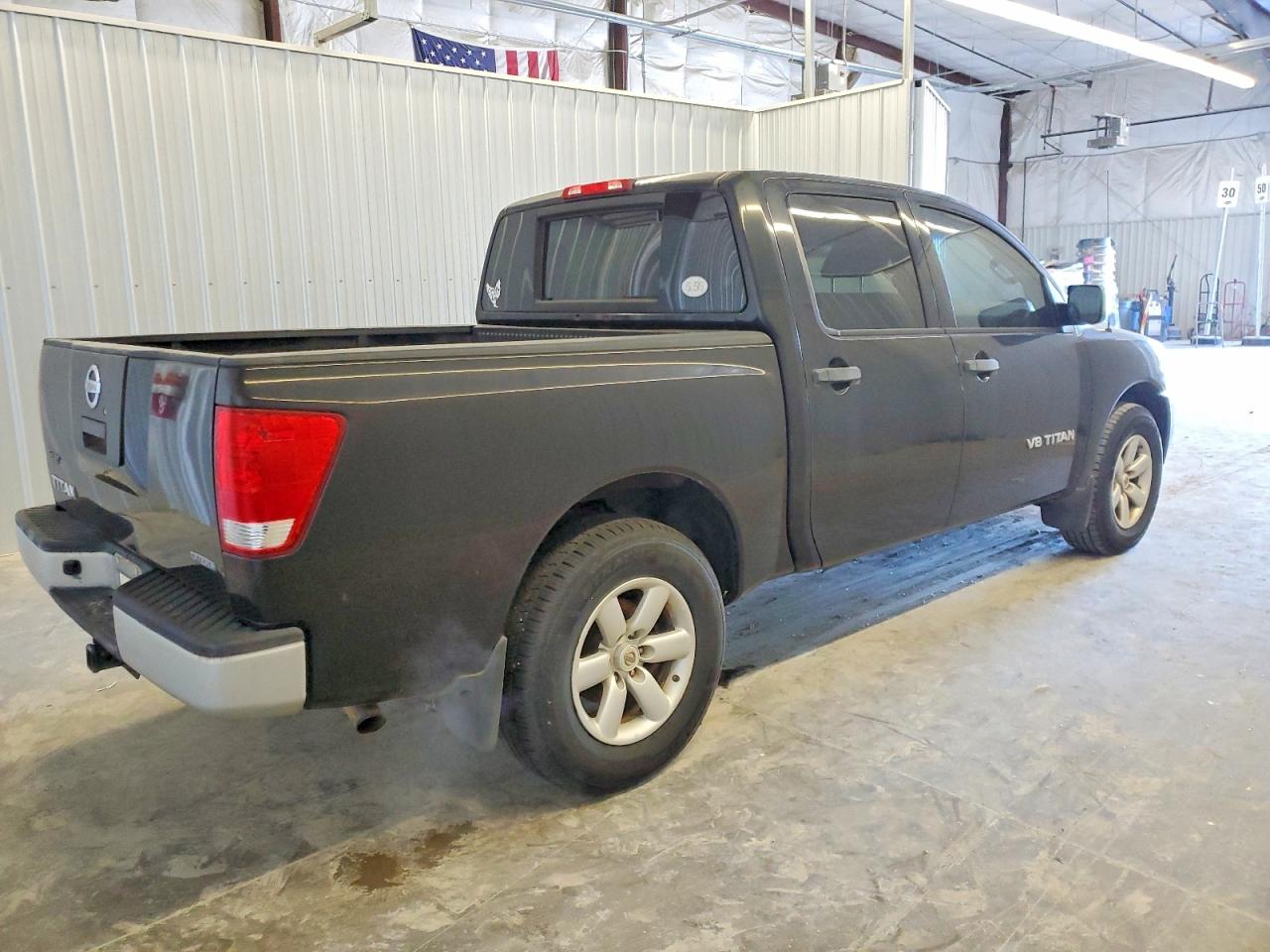 2012 NISSAN TITAN S photo 3