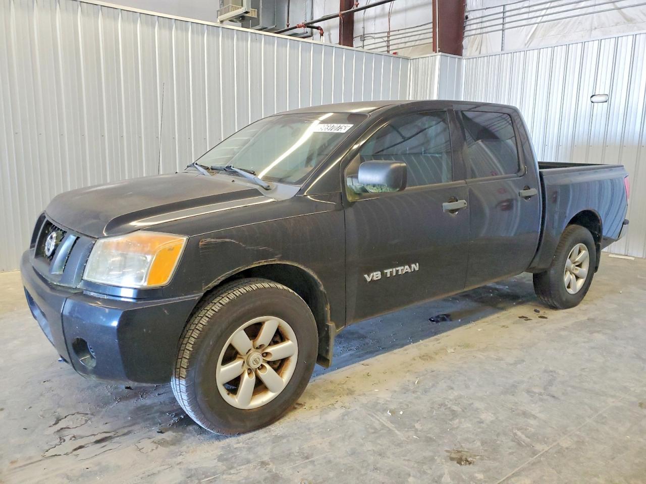 2012 NISSAN TITAN