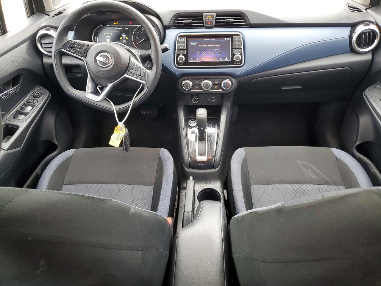 2025 NISSAN VERSA SV photo 8