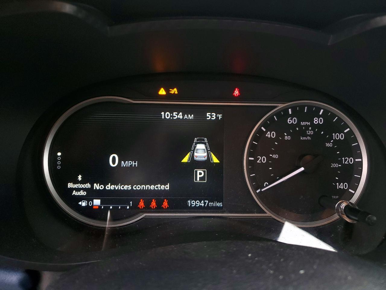 2025 NISSAN VERSA SV photo 9
