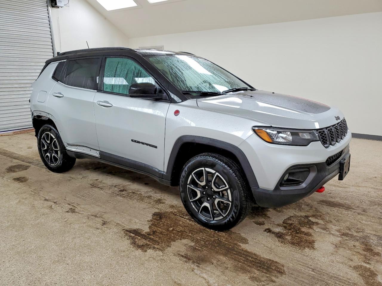 2024 JEEP COMPASS TRAILHAWK photo 4