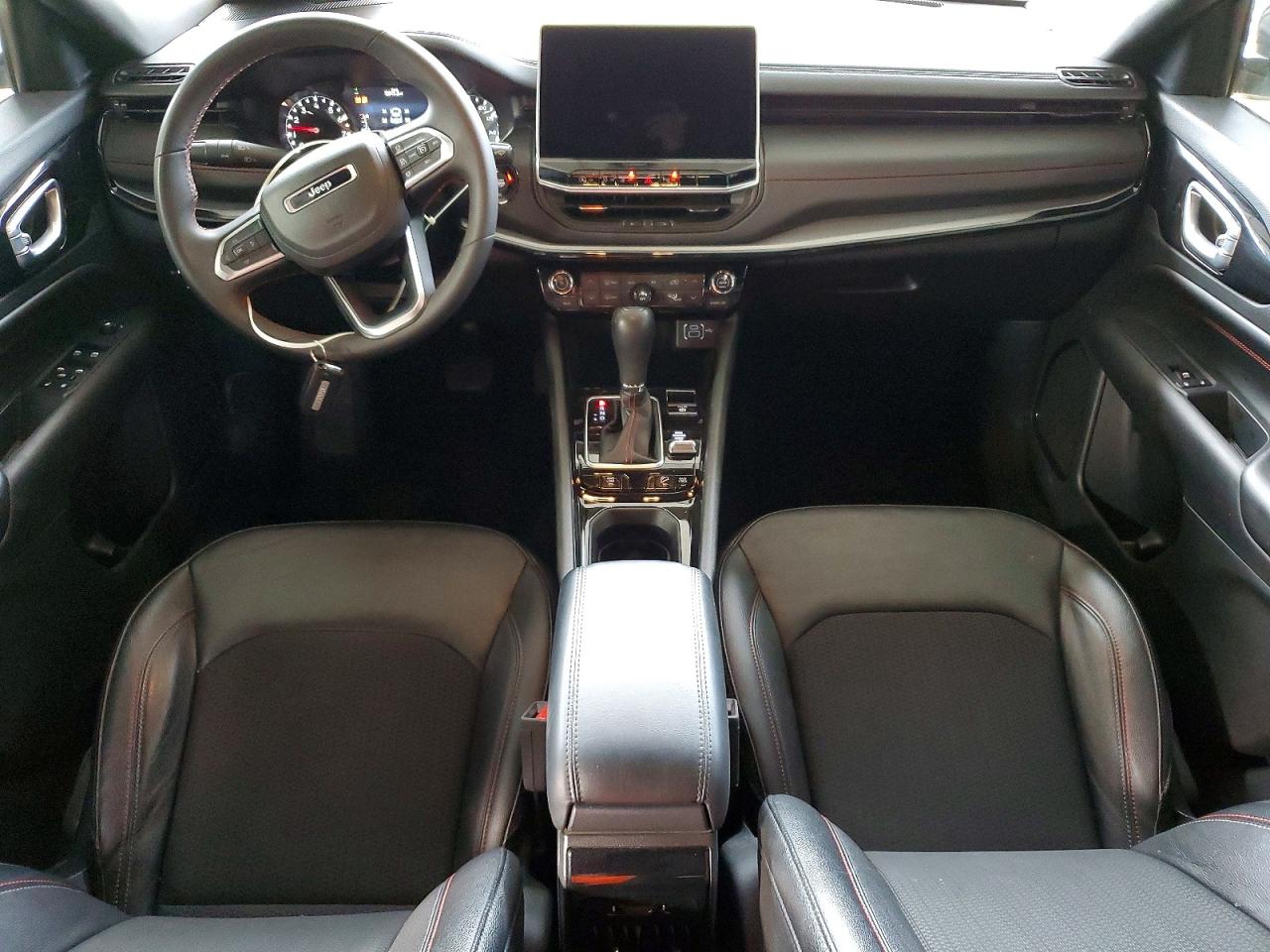2024 JEEP COMPASS TRAILHAWK photo 8