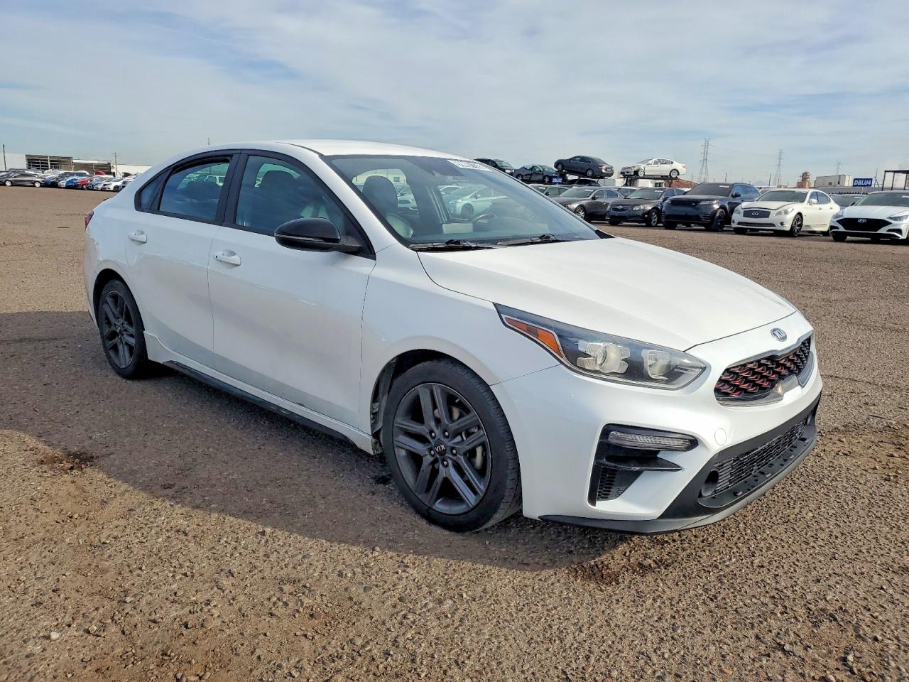 2021 KIA FORTE GT LINE photo 4