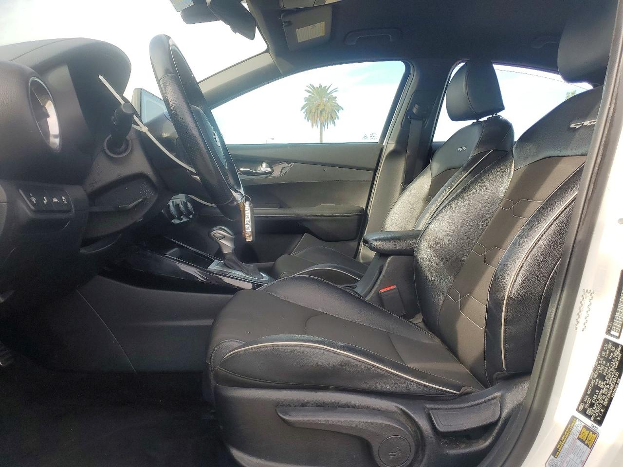 2021 KIA FORTE GT LINE photo 7