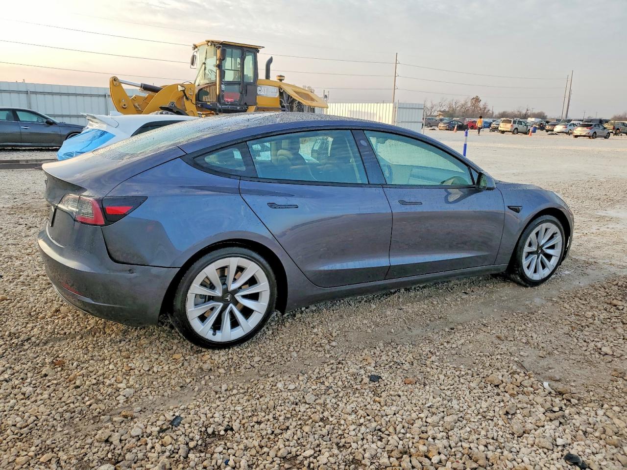 2022 TESLA MODEL 3 photo 3