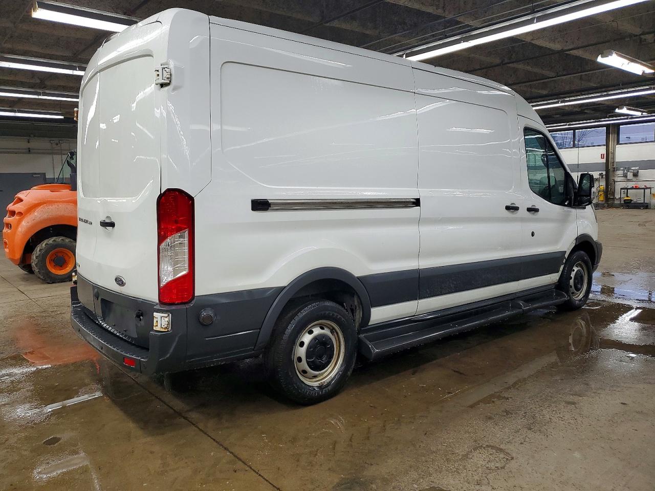 2017 FORD TRANSIT T-250 DELIVERY VAN photo 3