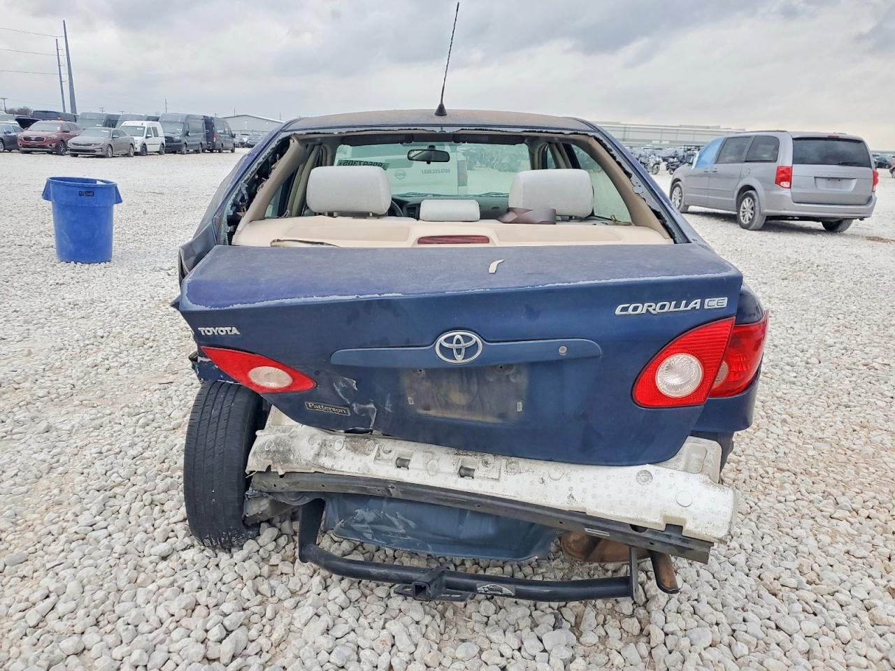 2006 TOYOTA COROLLA CE photo 6
