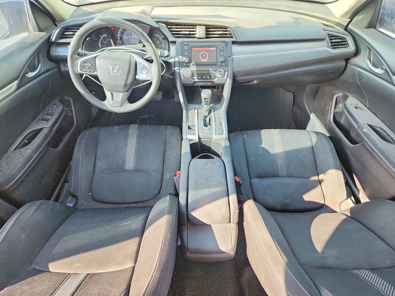 2016 HONDA CIVIC LX photo 8