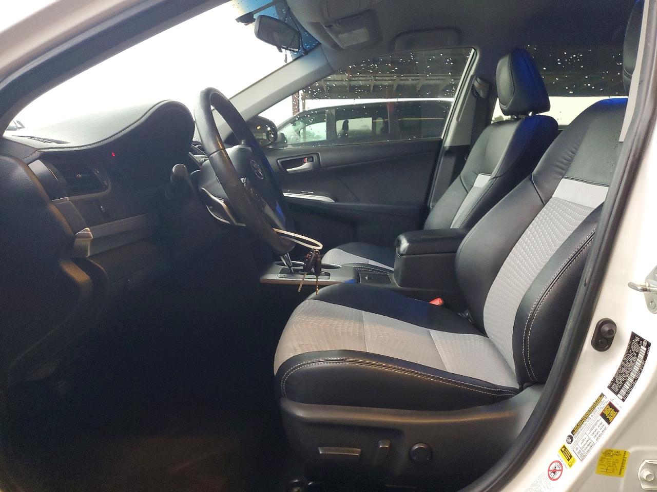 2012 TOYOTA CAMRY BASE photo 7