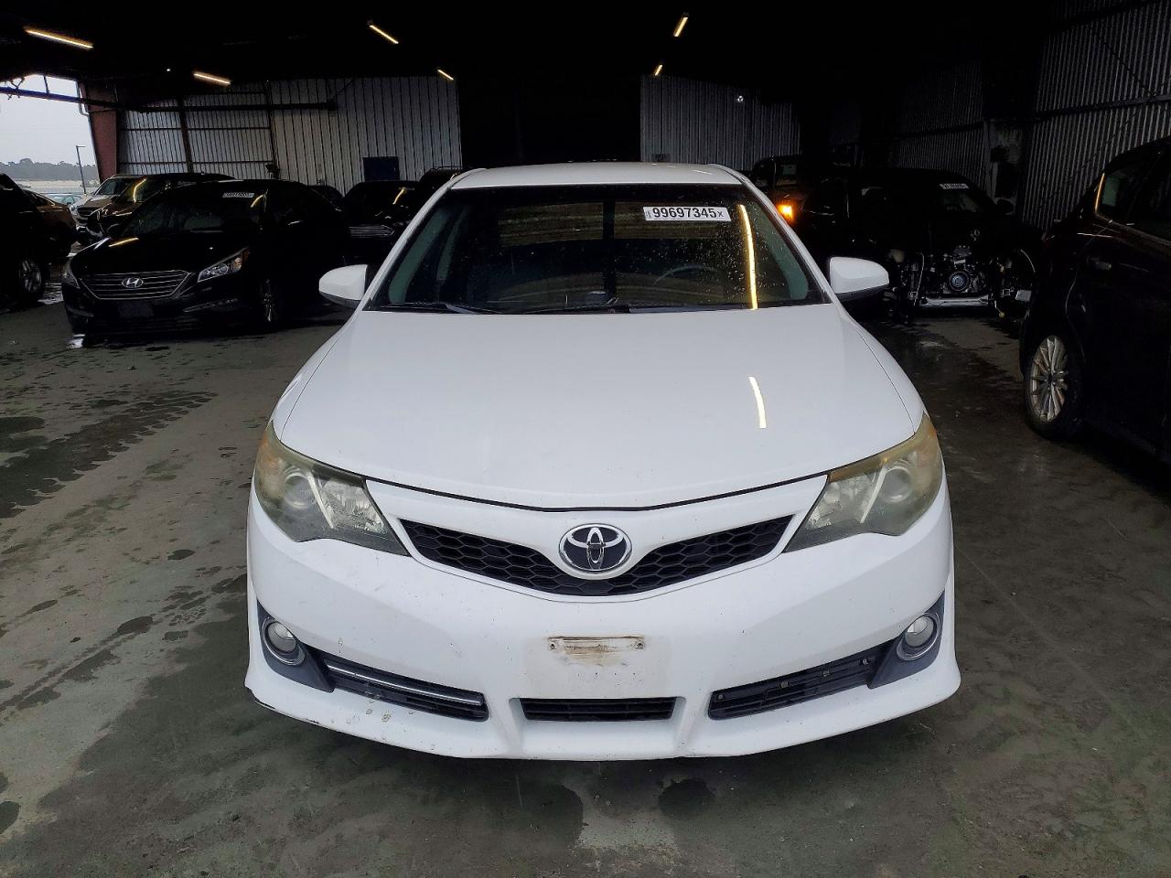 2012 TOYOTA CAMRY BASE photo 5
