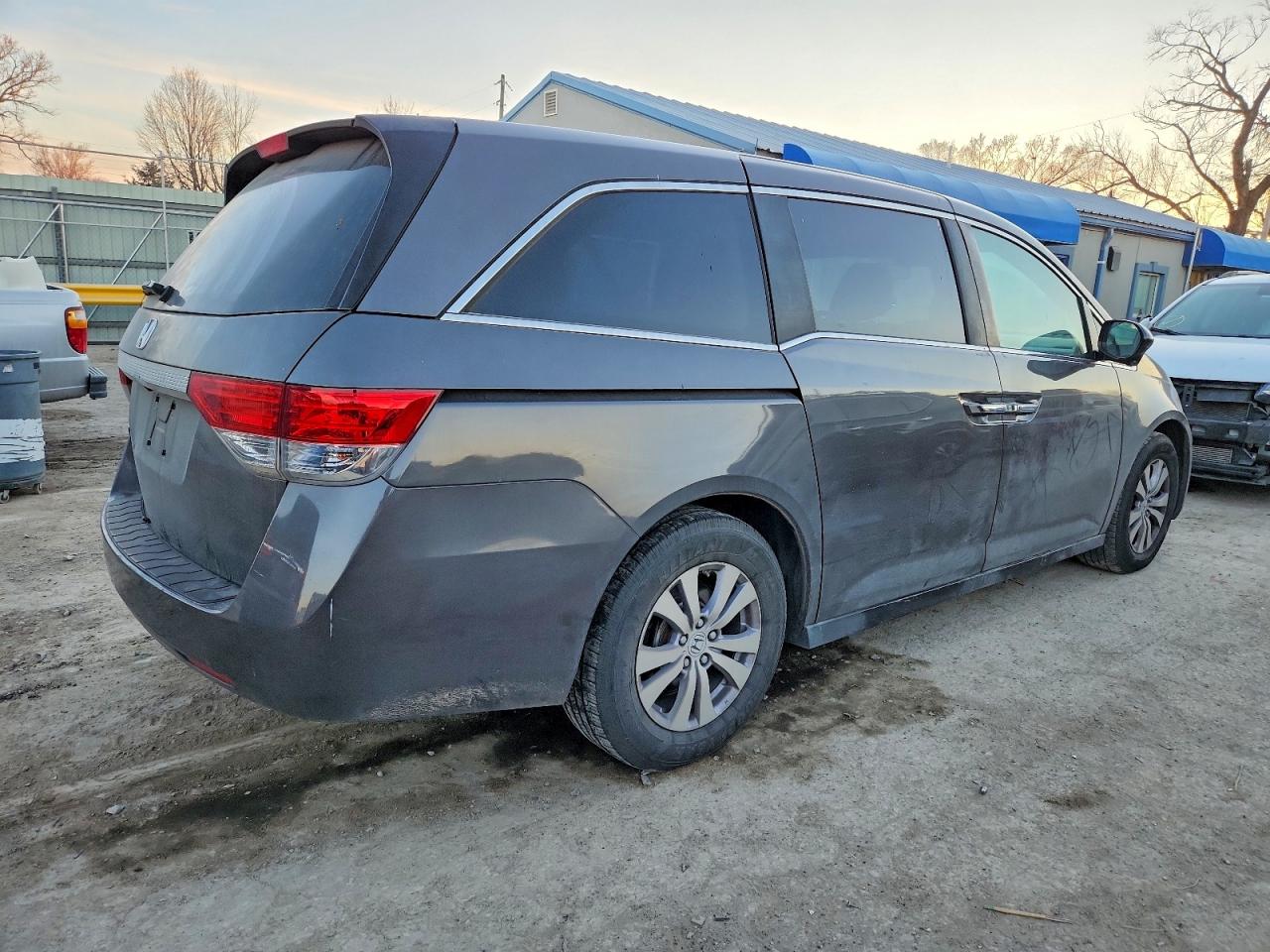 2014 HONDA ODYSSEY EXL photo 3