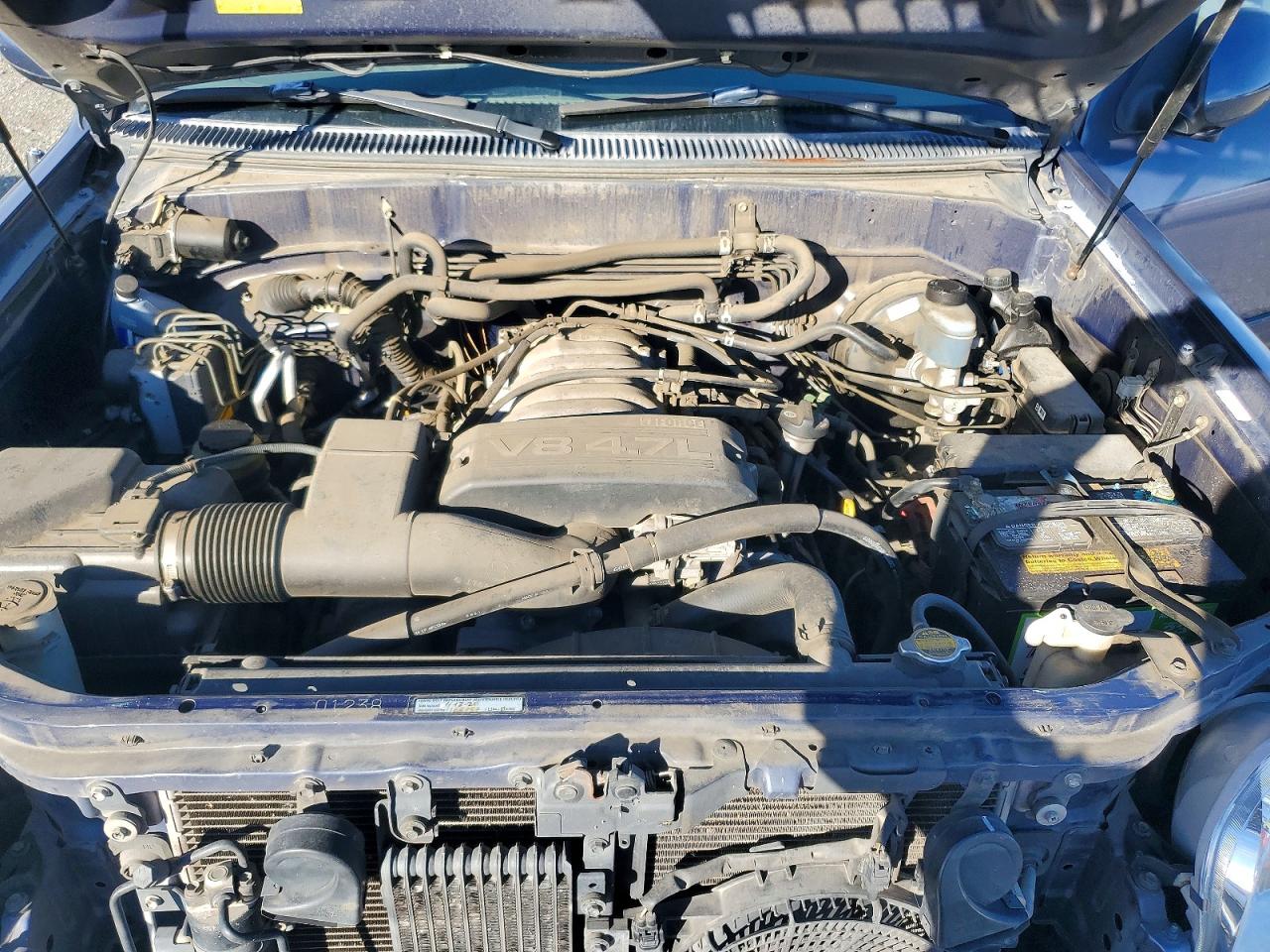 2001 TOYOTA SEQUOIA SR5 photo 12