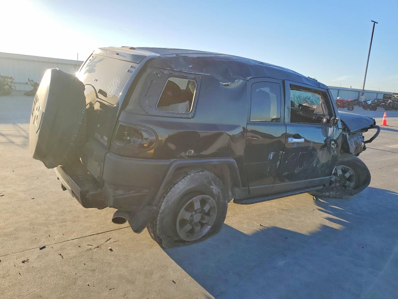 2007 TOYOTA FJ CRUISER photo 3