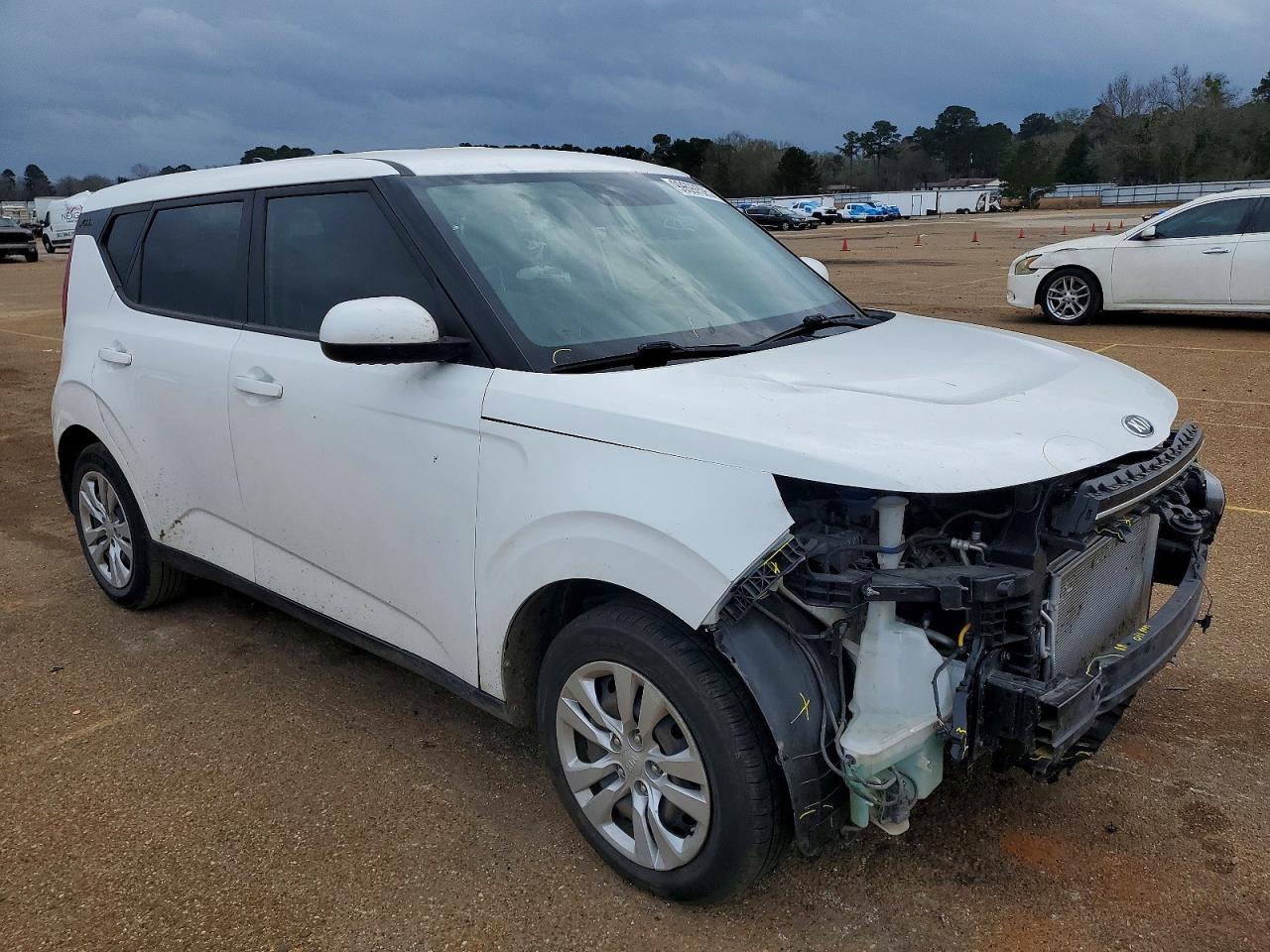 2020 KIA SOUL LX photo 4