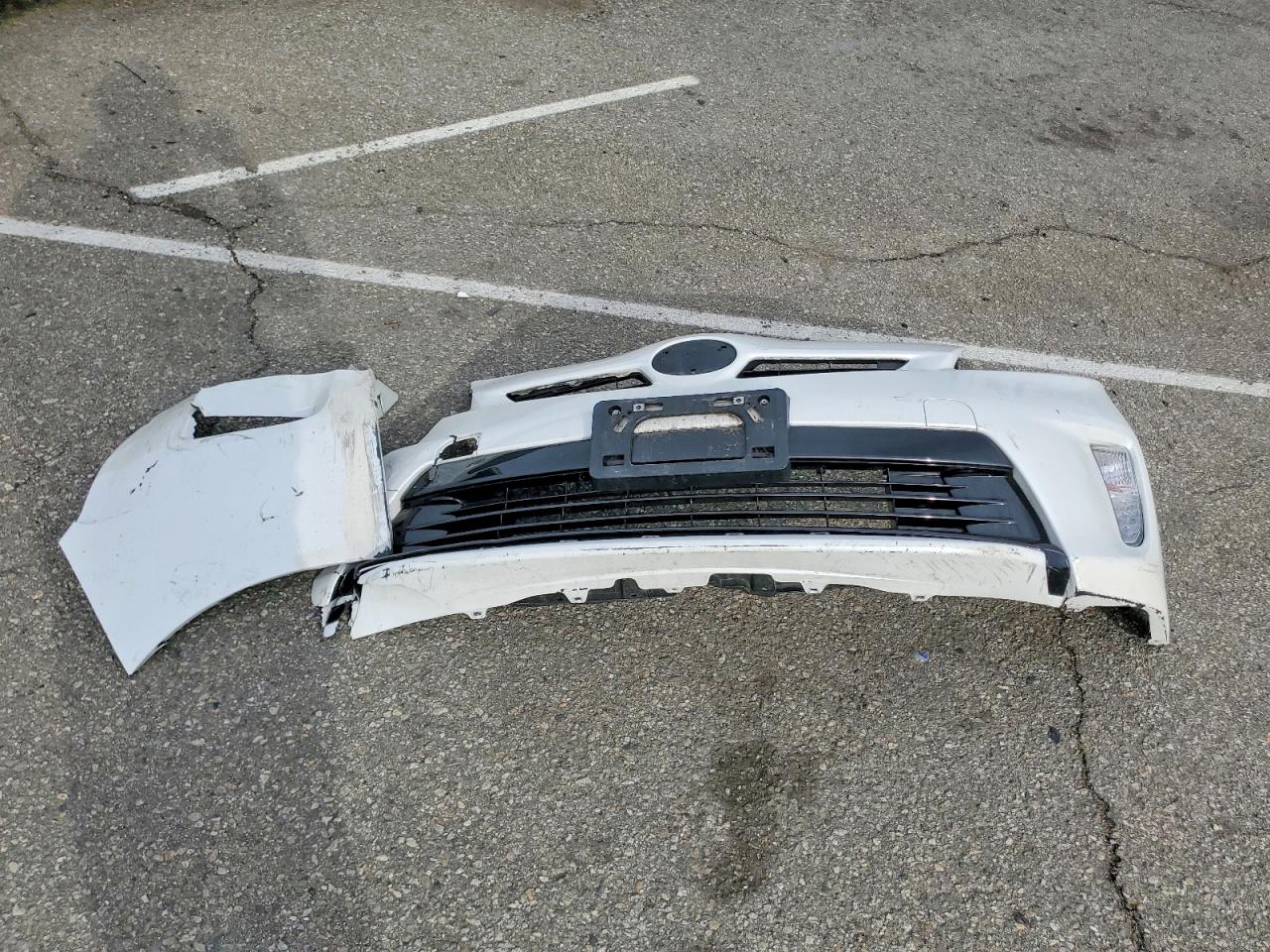 2013 TOYOTA PRIUS photo 12