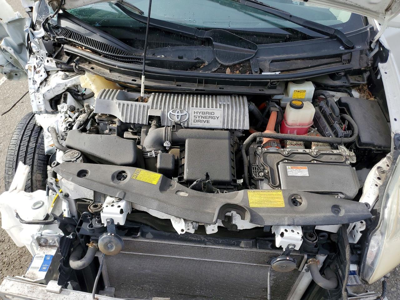 2013 TOYOTA PRIUS photo 11