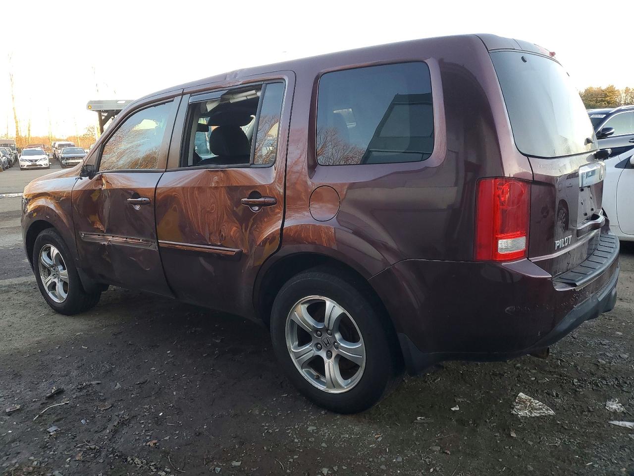 2015 HONDA PILOT EXL photo 2