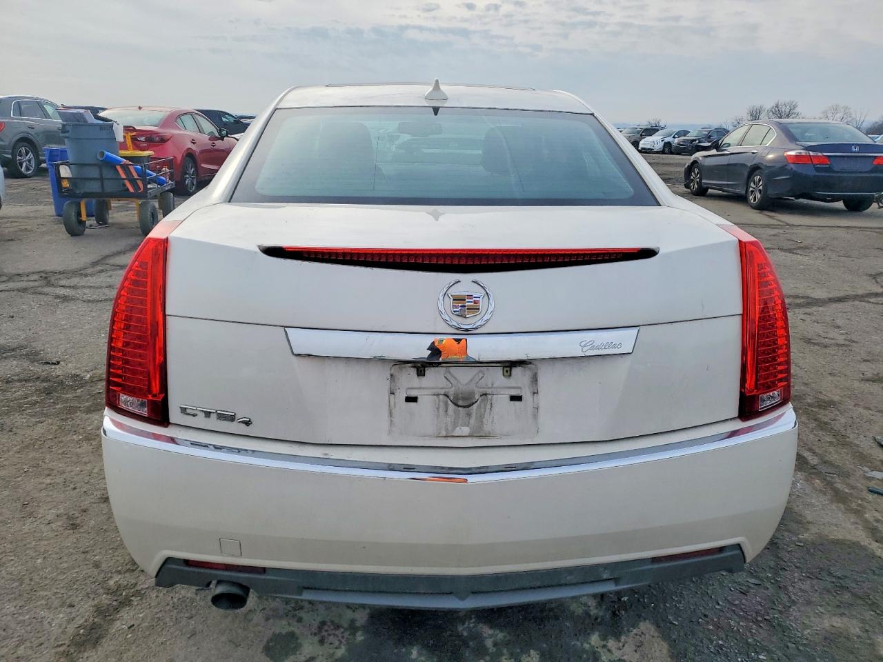2012 CADILLAC CTS LUXURY COLLECTION photo 6