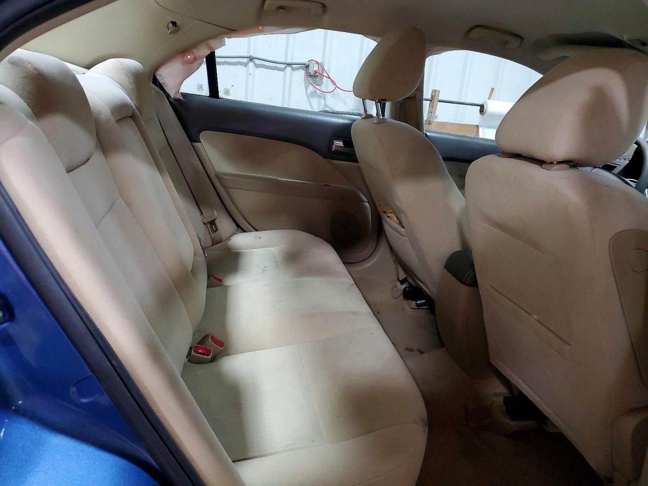2009 MERCURY MILAN photo 10
