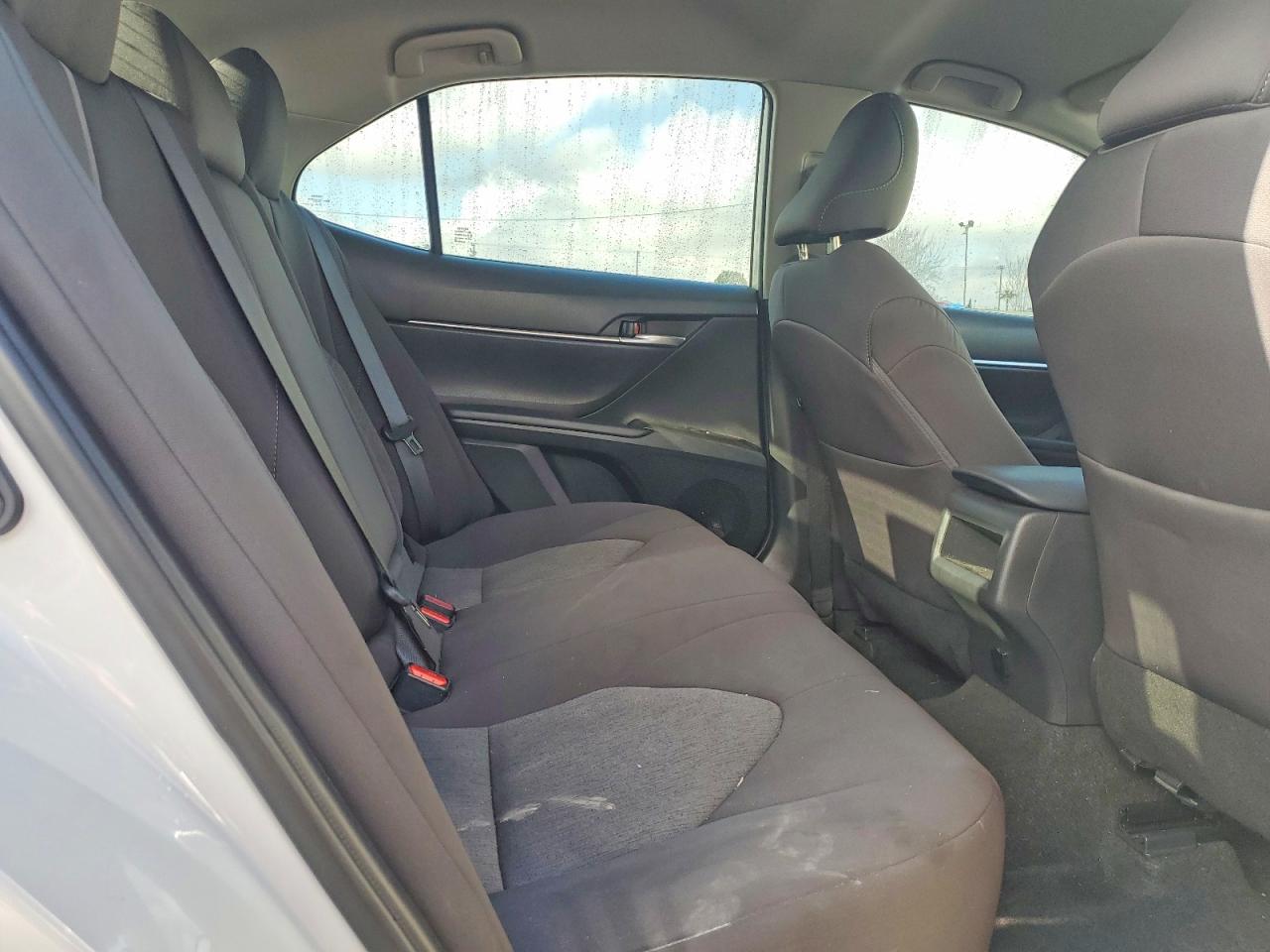 2024 TOYOTA CAMRY LE photo 10