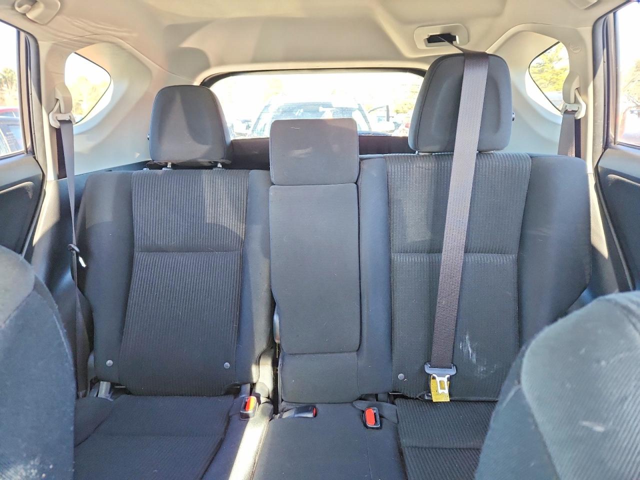 2018 TOYOTA RAV4 LE photo 10