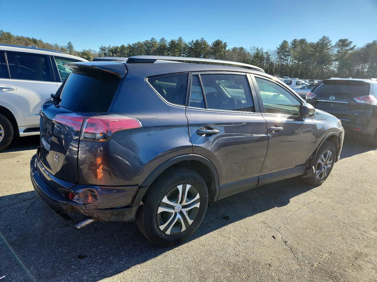 2018 TOYOTA RAV4 LE photo 3