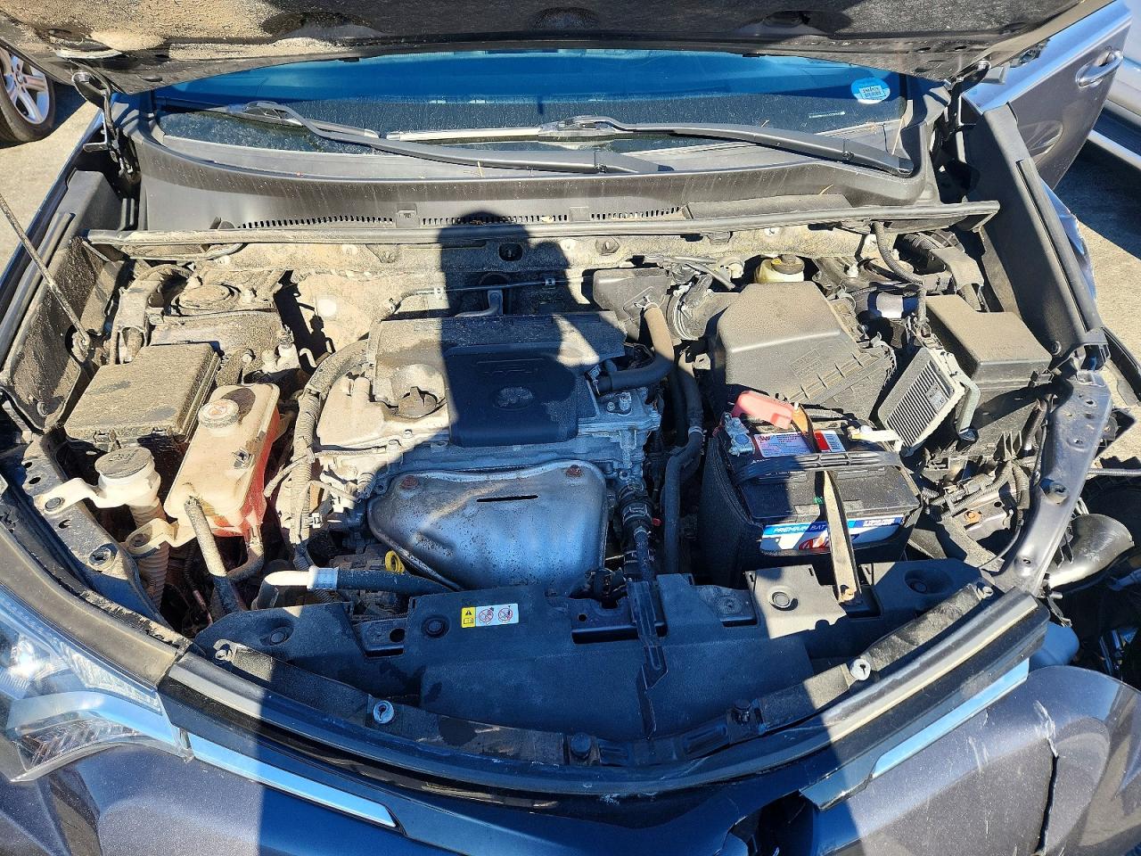 2018 TOYOTA RAV4 LE photo 12