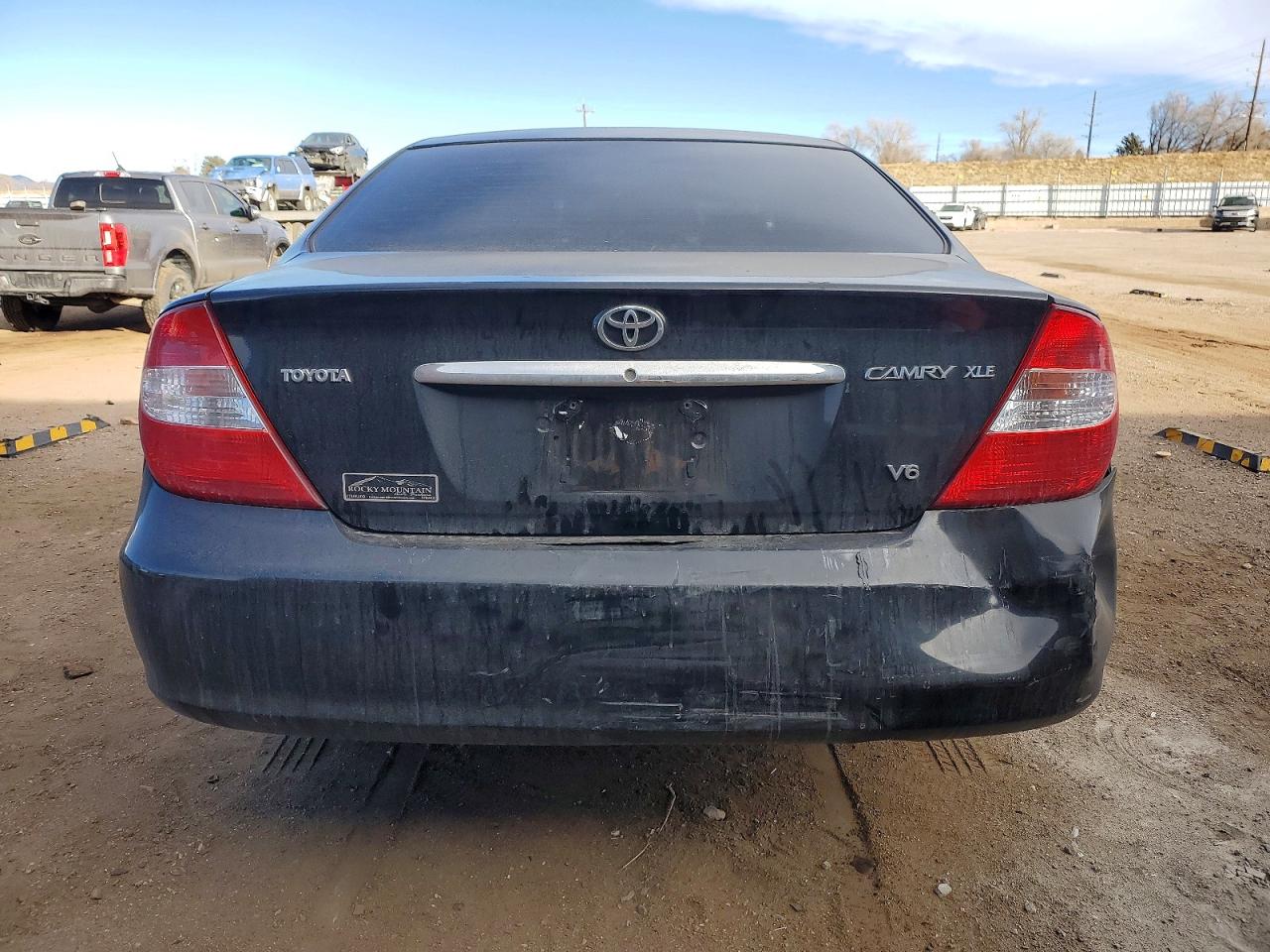 2004 TOYOTA CAMRY LE photo 6