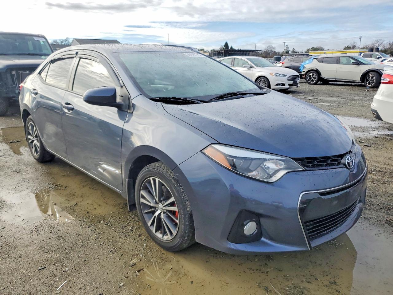 2016 TOYOTA COROLLA photo 10