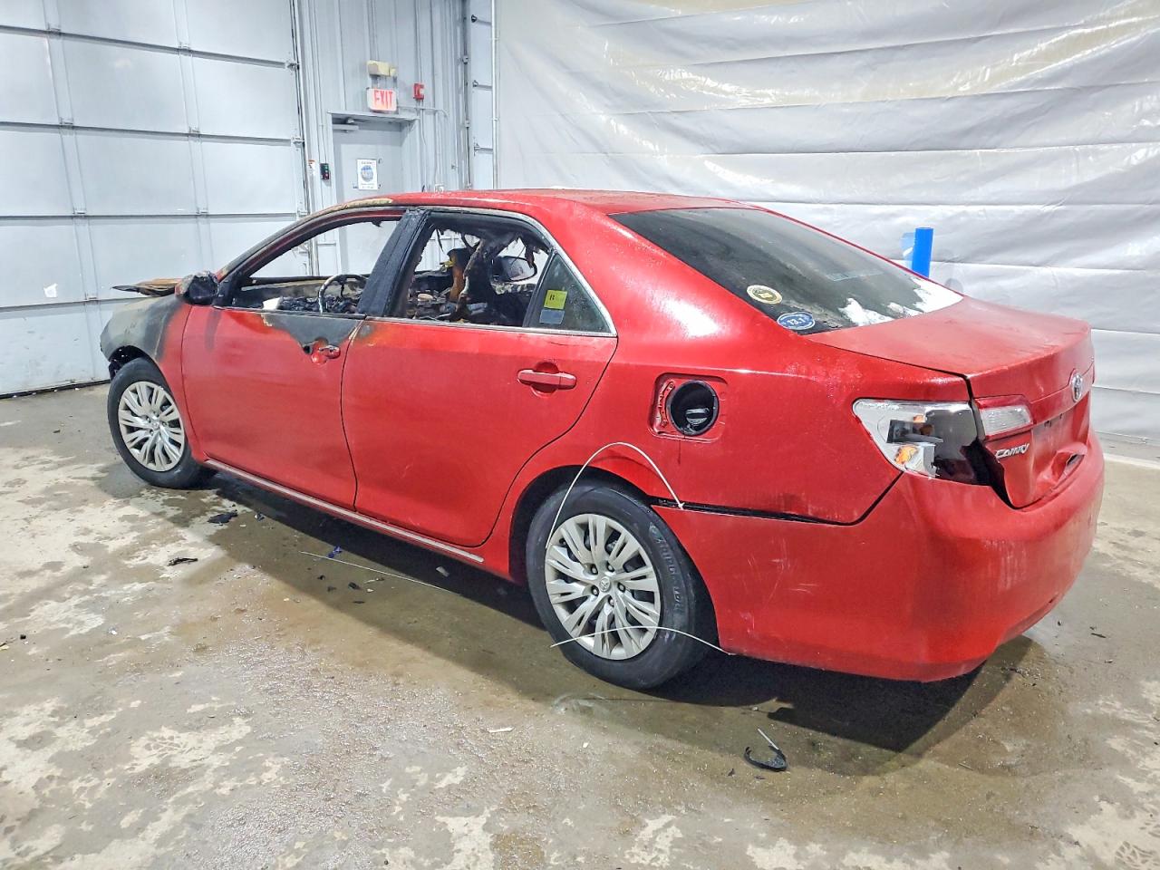 2012 TOYOTA CAMRY BASE photo 2