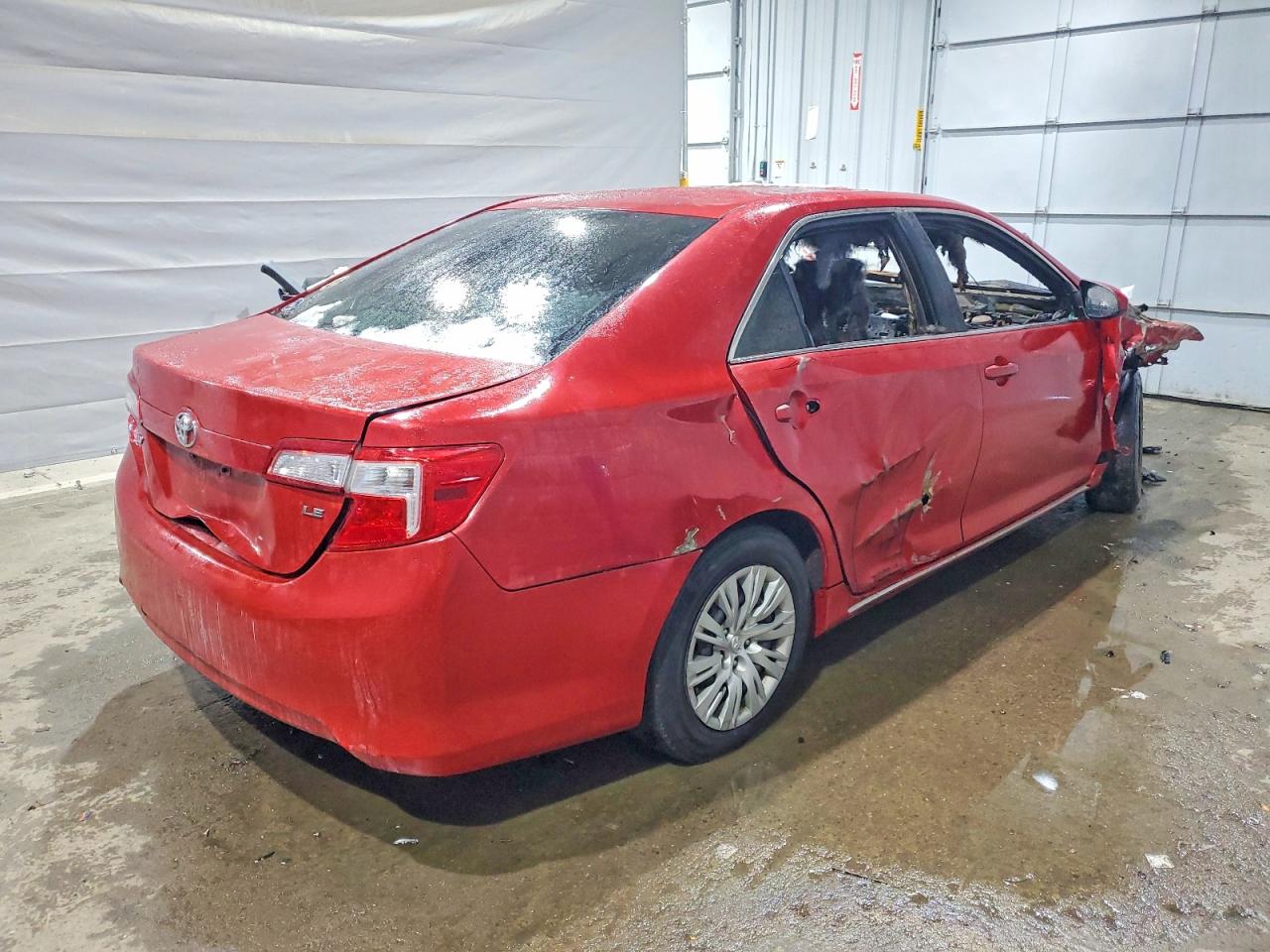 2012 TOYOTA CAMRY BASE photo 3