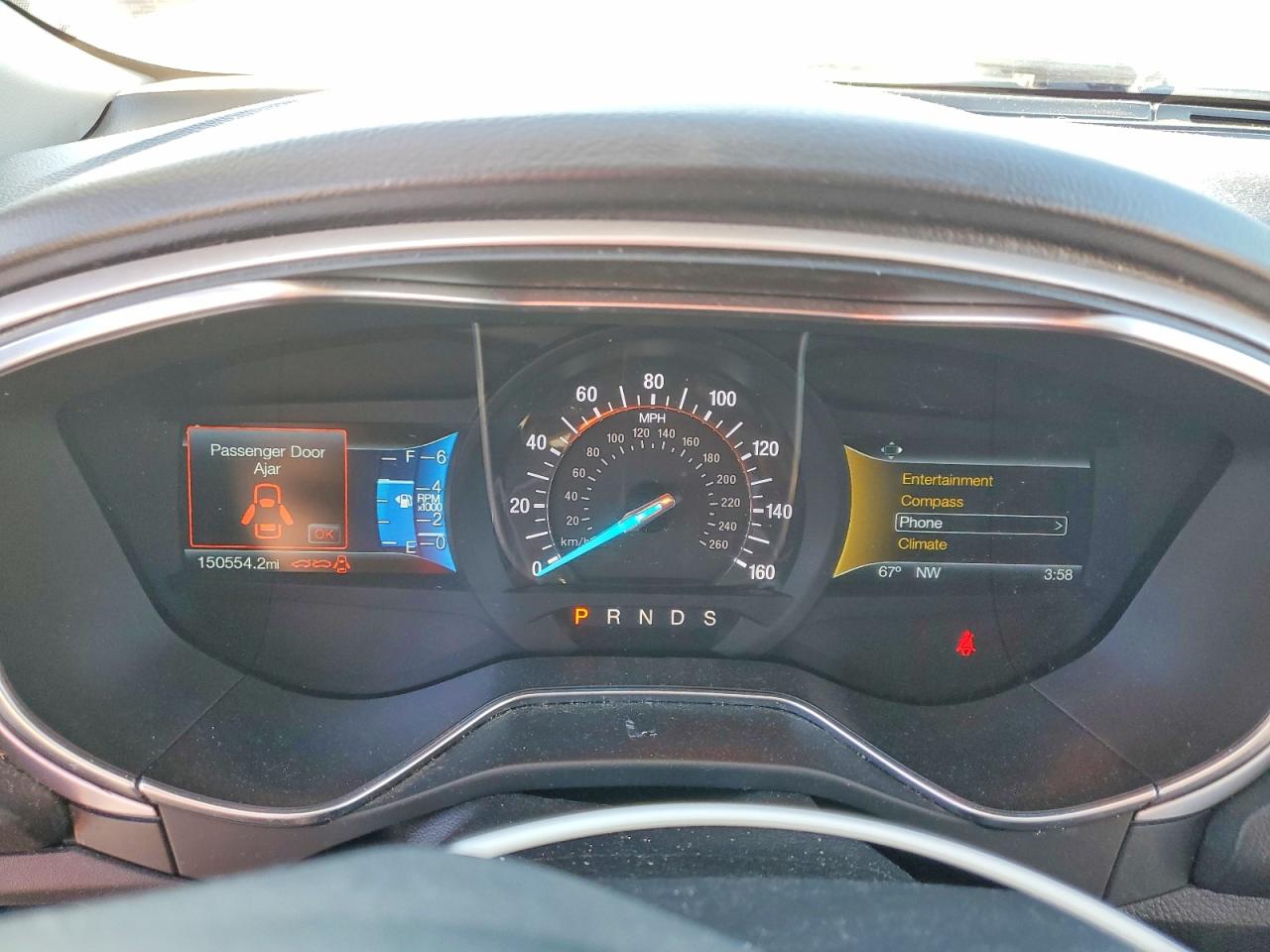 2016 FORD FUSION SE photo 9