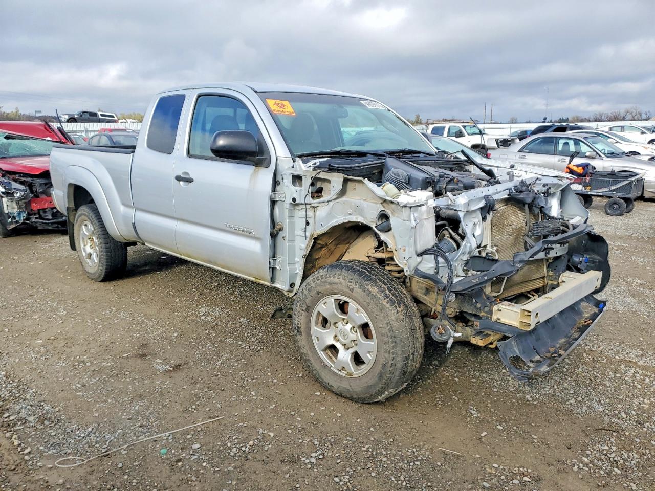 2013 TOYOTA TACOMA V6 photo 4