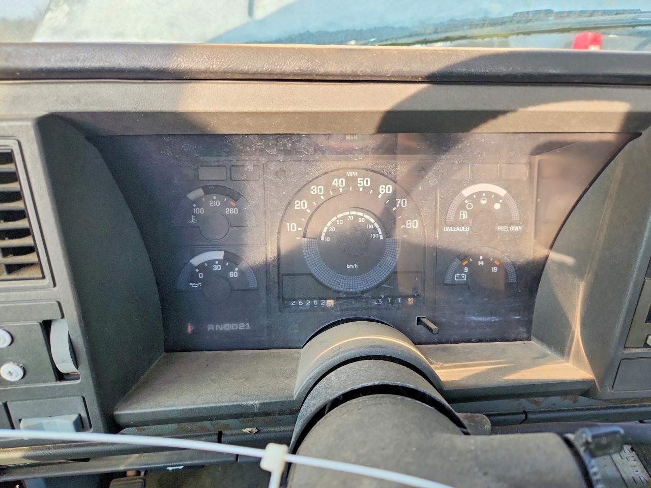 1990 GMC SIERRA photo 9