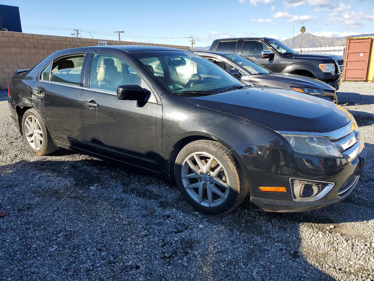 2011 FORD FUSION SEL photo 4
