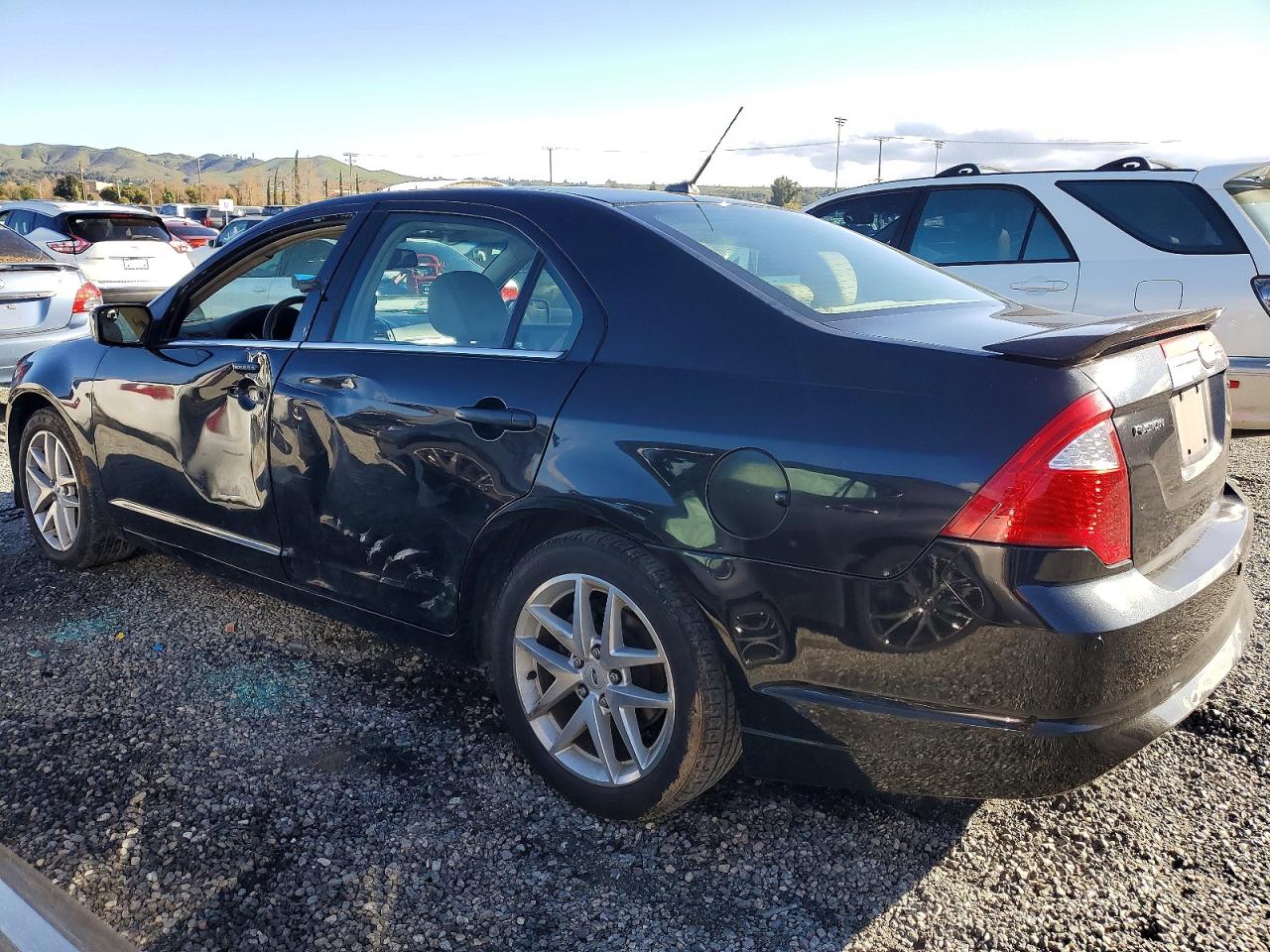 2011 FORD FUSION SEL photo 2