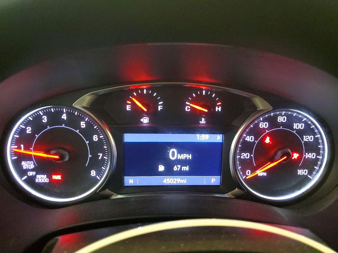 2024 GMC TERRAIN SLT photo 9