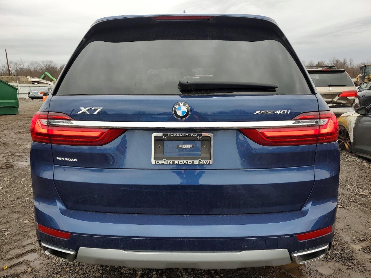 2022 BMW X7 XDRIVE40I photo 6