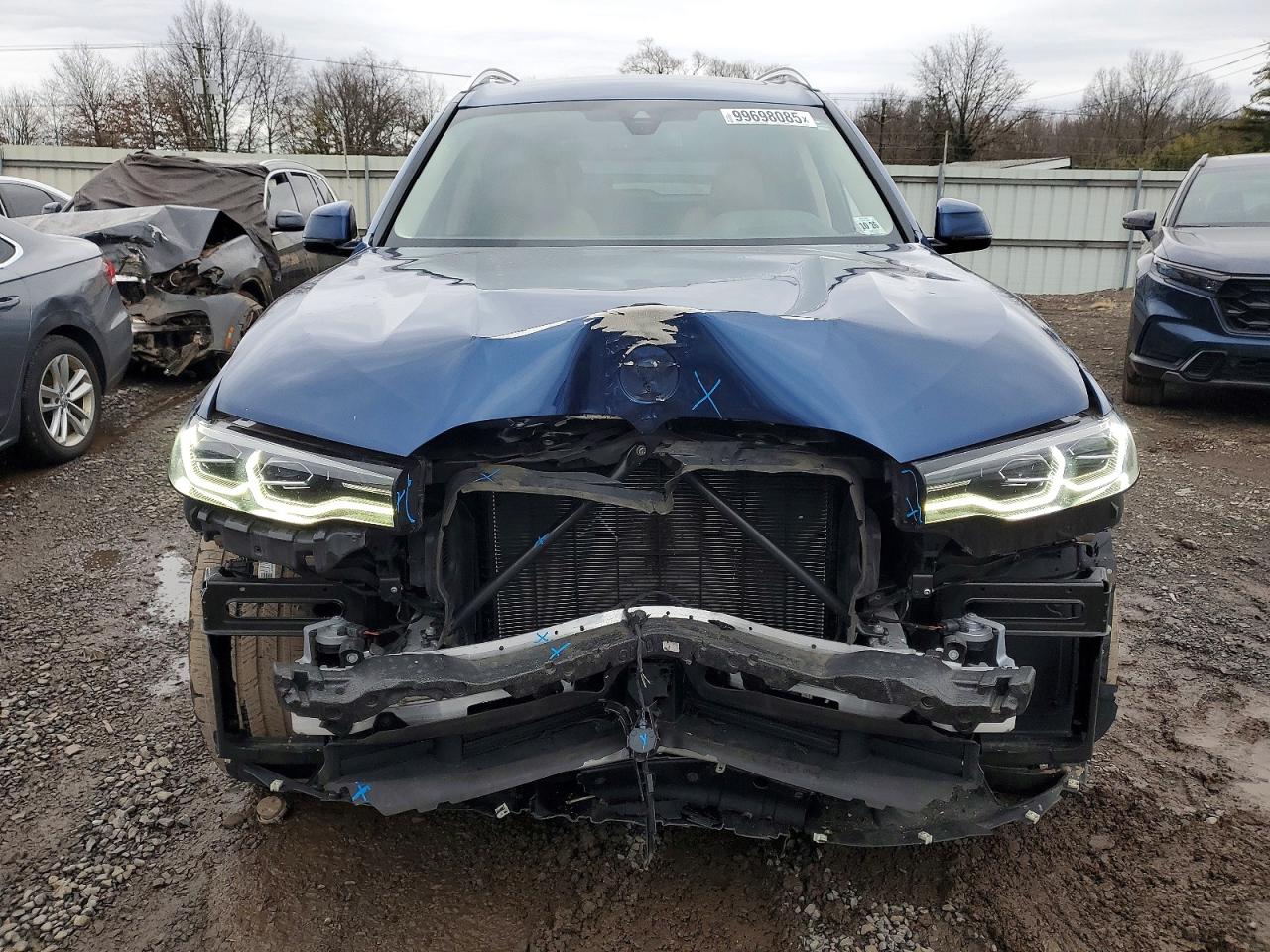 2022 BMW X7 XDRIVE40I photo 5
