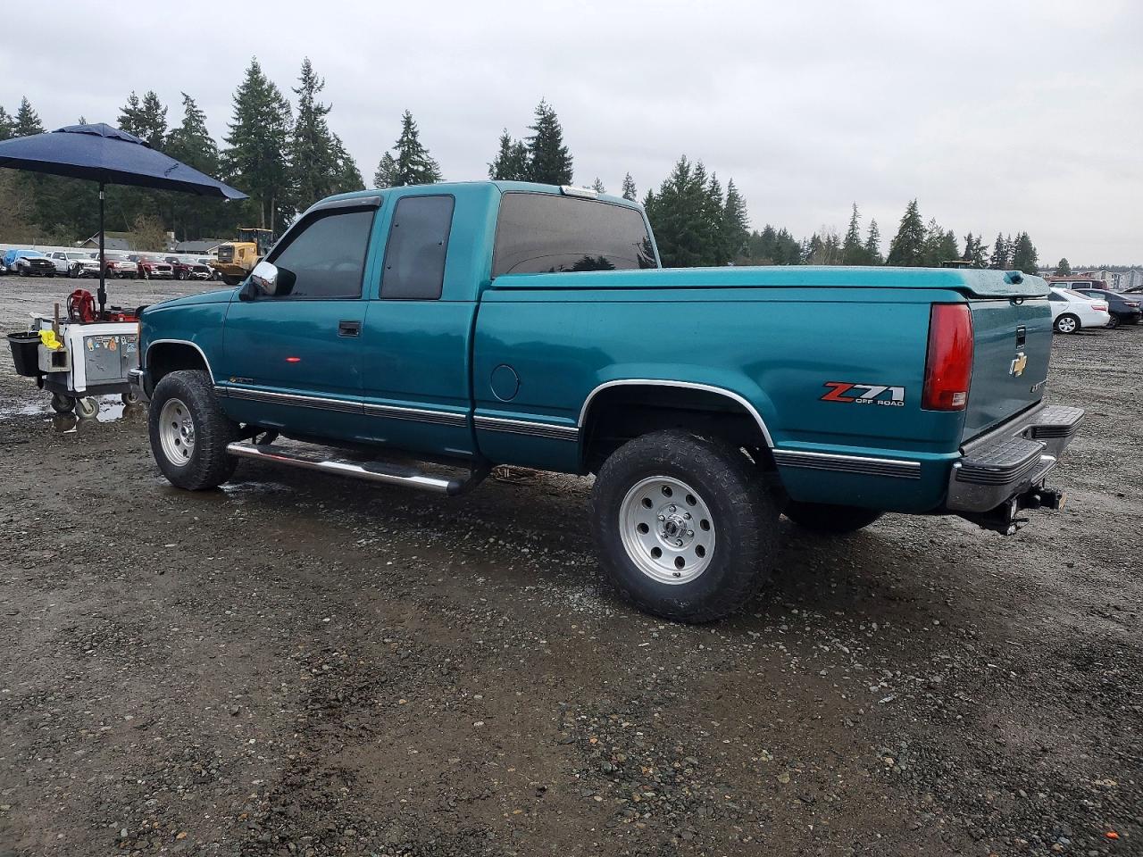 1994 CHEVROLET GMT-400 K1500 photo 2