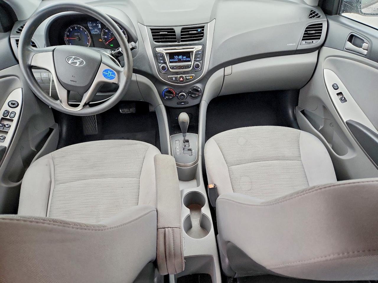 2015 HYUNDAI ACCENT GLS photo 8