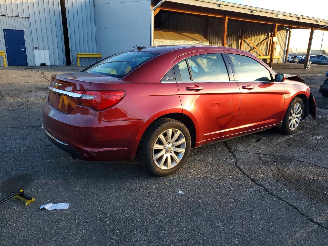 2013 CHRYSLER 200 TOURING photo 3