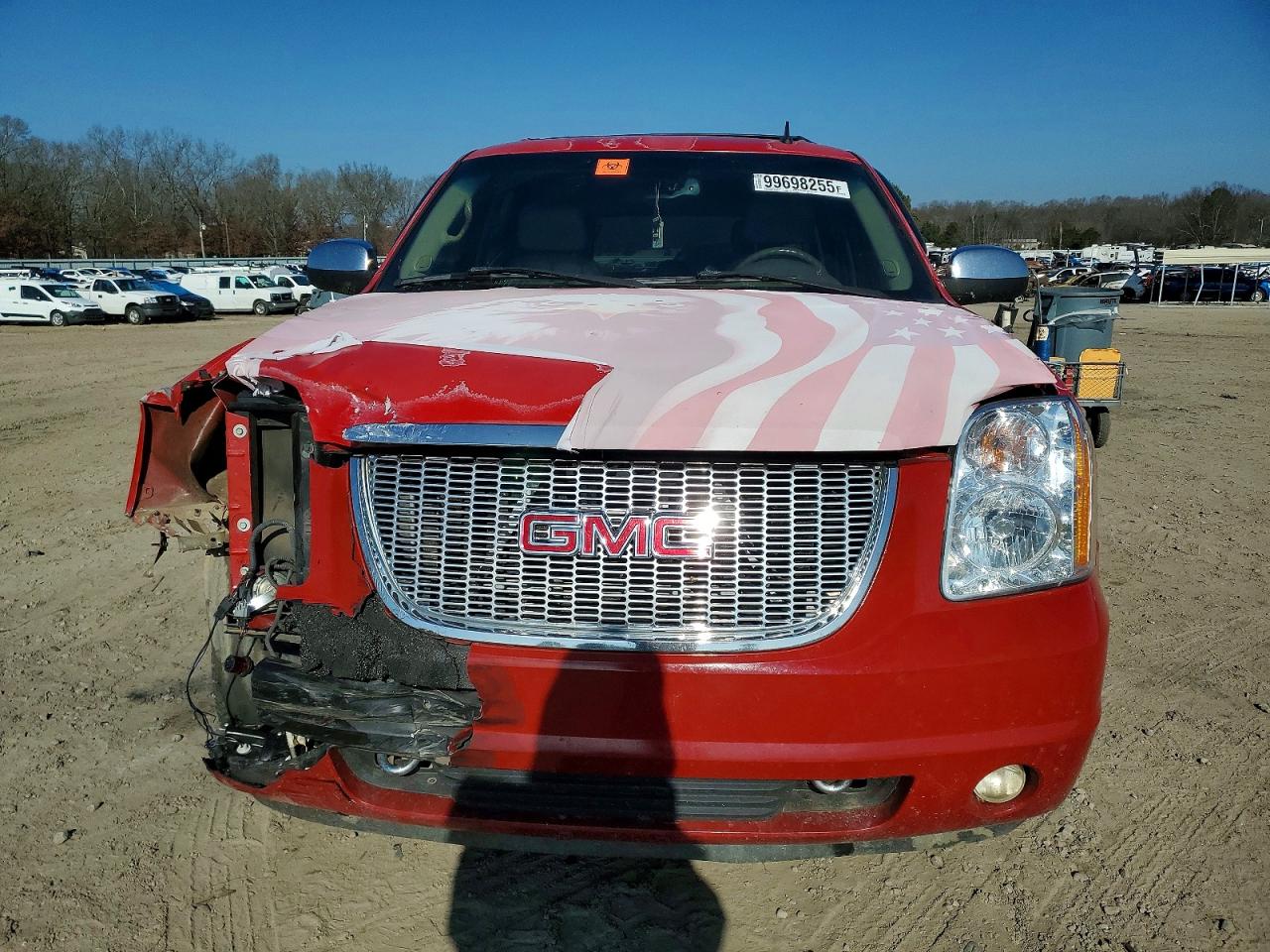 2008 GMC YUKON XL K1500 photo 5